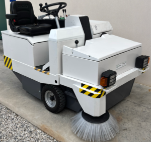 SPAZZATRICE MOD. DULEVO 90  USATO/RICONDIZIONATO